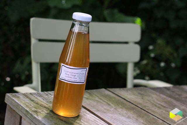 vlierbloesemsiroopfles